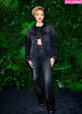 Nathalie Emmanuel [ nathalie-emmanuel ] - Check your inbox for more