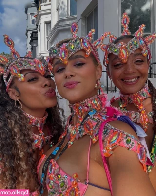 Nathalie Emmanuel [ nathalie-emmanuel ] - 🍑ANAL STRETCHING🍑 Omg! I stretched my asshole with this