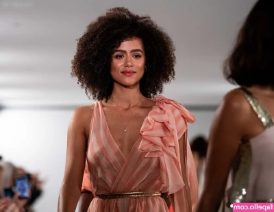 Nathalie Emmanuel [ nathalie-emmanuel ] - Holaaaa! Disculpen la ausencia pero la universidad estaba matandome