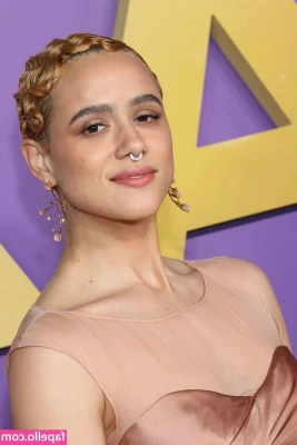 Nathalie Emmanuel [ nathalie-emmanuel ] - Come on