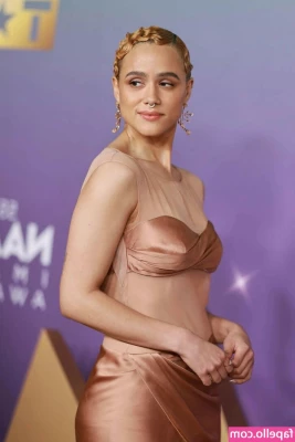 Nathalie Emmanuel [ nathalie-emmanuel ] - hope you’re in the mood for a snack :)