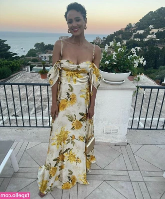 Nathalie Emmanuel [ nathalie-emmanuel ] - I know my manicure didn t match the outfit but I loved it