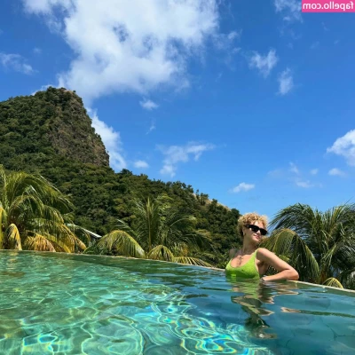 Nathalie Emmanuel [ nathalie-emmanuel ] - Miss me under the milky twilight?