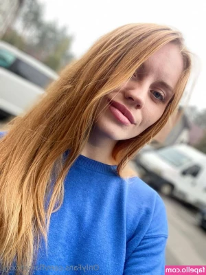 flamefoxxy - Add my sister on her onlyfans 😍 @carleyjet