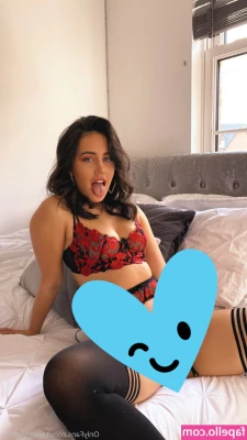 taylorryanfree - 2 cocks is better then 1 😈
