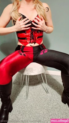 mistressnight998 - Sock tease