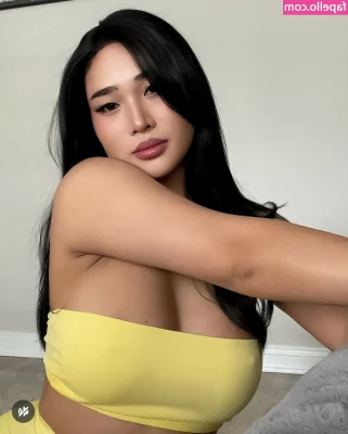 itsurgirlmesa - Lil mama sitting pretty