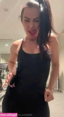 ninadolcixxx - Pictures everyday month of April. Every damn day. Why? Because it’s
