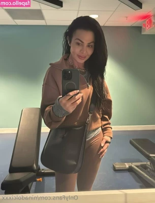 ninadolcixxx - Crotchless panties