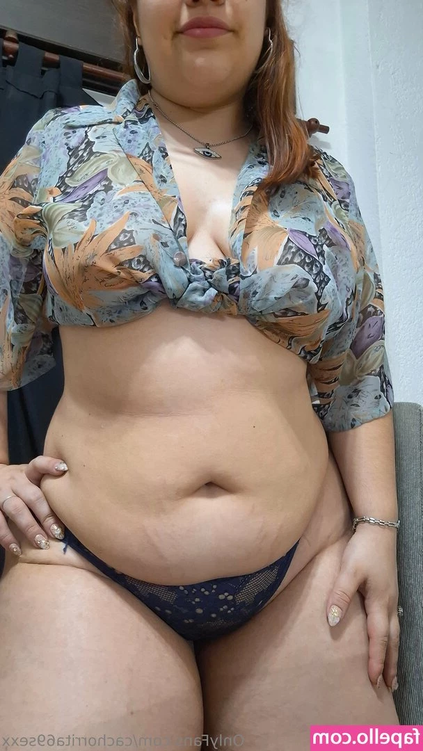 cachorrita69sexx - A picnic with you me and these feet
