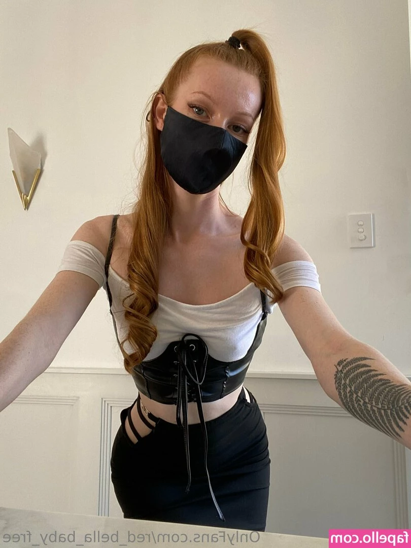 red_bella_baby_free [ red-bella-baby-free ] - clearly I prefer the bigger cock