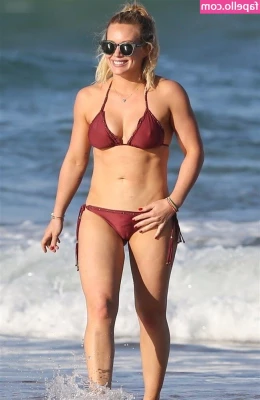 Hillary Duff [ hillary-duff ] - All natural