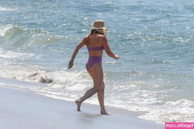 Hillary Duff [ hillary-duff ] - With one of my best girl