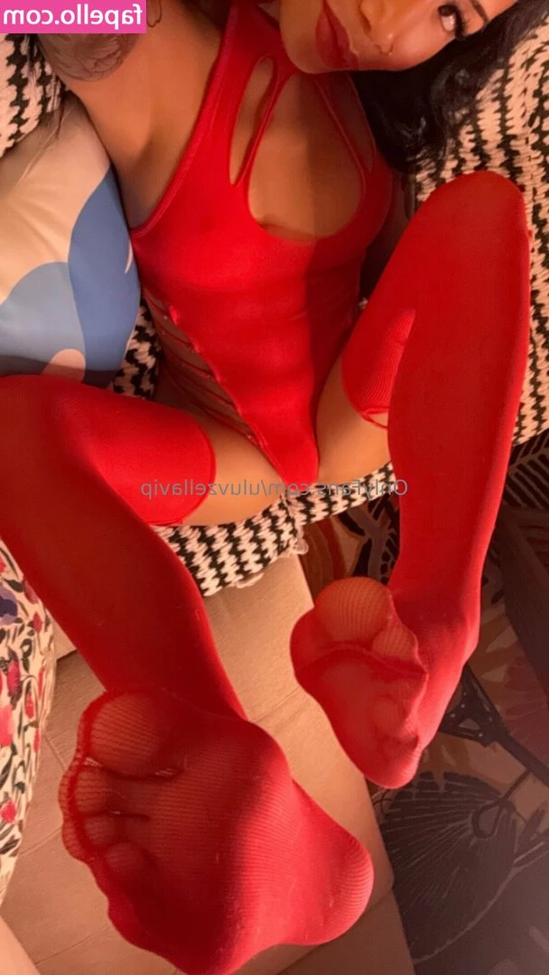 uluvzellavip - Morning selfies just to tease you