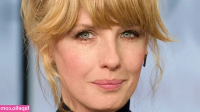 Kelly Reilly [ kelly-reilly ] - Im editing a fun little video for you all  hope I can pull it off