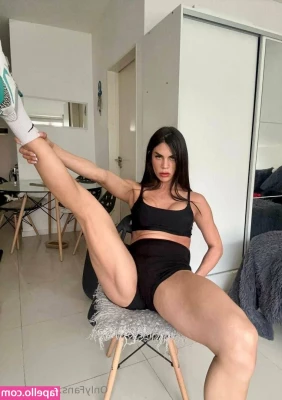 aly_ts [ aly-ts ] - Fucking my tight wet pussy