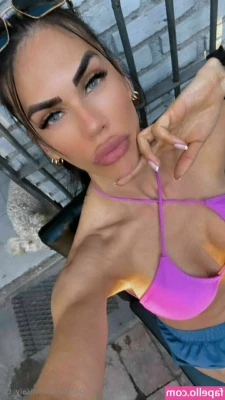 aly_ts [ aly-ts ] - i feel very naughty tonight