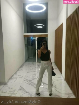 aly_ts [ aly-ts ] - dream sweet dreams of me 🥰🥰