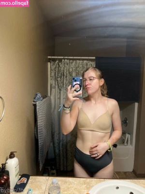 palegreendaydream - Stroking  slapping and playing with my balls until I cum at the end