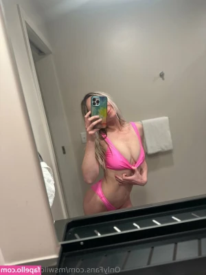 Mswilderness420 - Feeling dirty so I guess it's shower time...