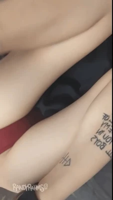 randyrahms - Wanna hug