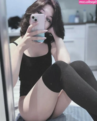 avavme - Wanted to show off this lingerie bottom before I get waxed for my