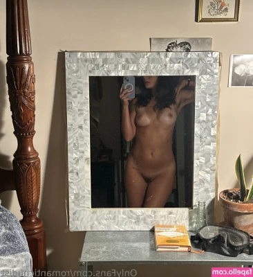 RomanticNudist - I m having fun Thursday night