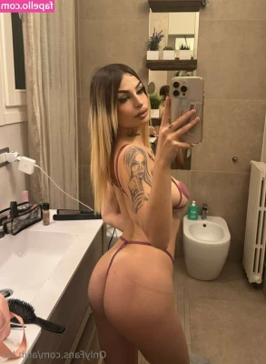 aliih.hx [ aliih-hx ] - Ohh Wow!! Come see what happens to my sexy panties! Do u want them