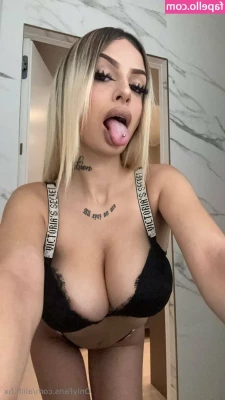 aliih.hx [ aliih-hx ] - kitty girl go purrrr