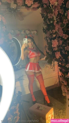 xochavella.free - going for the “sexiest bunny” award 👏🏻