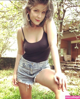 Samara Felippo [ samara-felippo ] - I wish I could keep this tan year-round