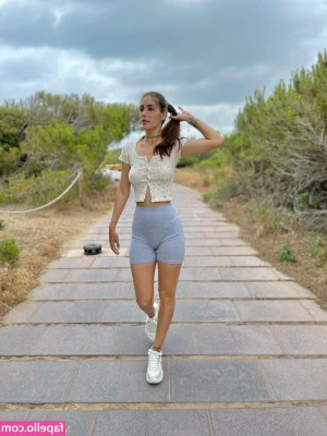 missyennii.free [ missyennii-free ] - I’m so horny all the time at the moment