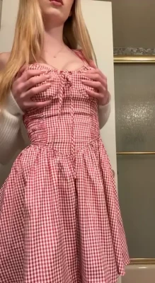 felicityhughes - my festival shorts are pretty short and i'm not once wearing panties