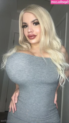 chloedamodelfree - Peek-a-boo   Maybe I ll cum back