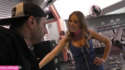 Britney Amber [ britney-amber ] - Ladies you like sound on cum   videos    Go find the post and unlock