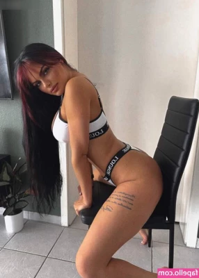 Nina Siegert [ nina-siegert ] - I need you guys to bare with me I m just not going to give you guys