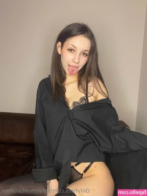 sarahmontanafree - Message me with special requests