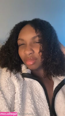 babyforeignn - I love how  indicafetish changes facial expressions for each pic I