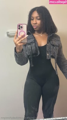 babyforeignn - Saturday Night Chest!