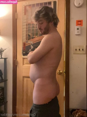 qwikboi - Let the striptease begin
