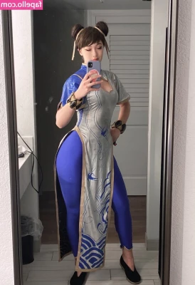 Caytie Cosplay [ caytie-cosplay ] - Ass like this deserves to be worshipped