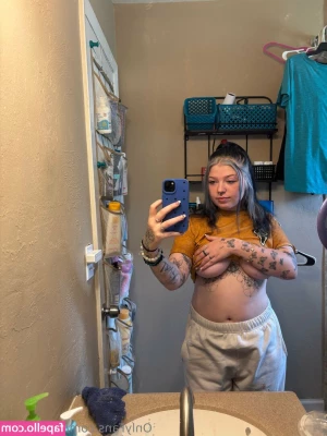 Karlee_bby [ karlee-bby ] - Our longest Scottish sissy   doing as she s told