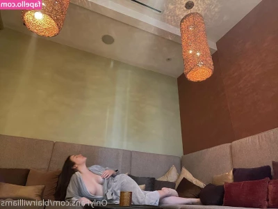 blairwilliams - Check your messages for wild new videos