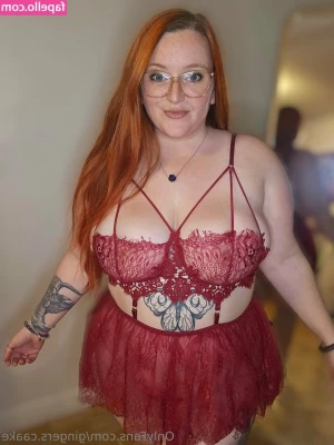 gingers.caake [ gingers-caake ] - white lingerie and high heels   older pic