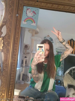 wineboobsandtattoos - Running Deals on private sessions starting NOW🧨 $13 Topless video