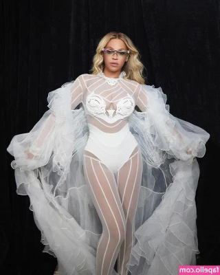 Beyonce - Cleaning day