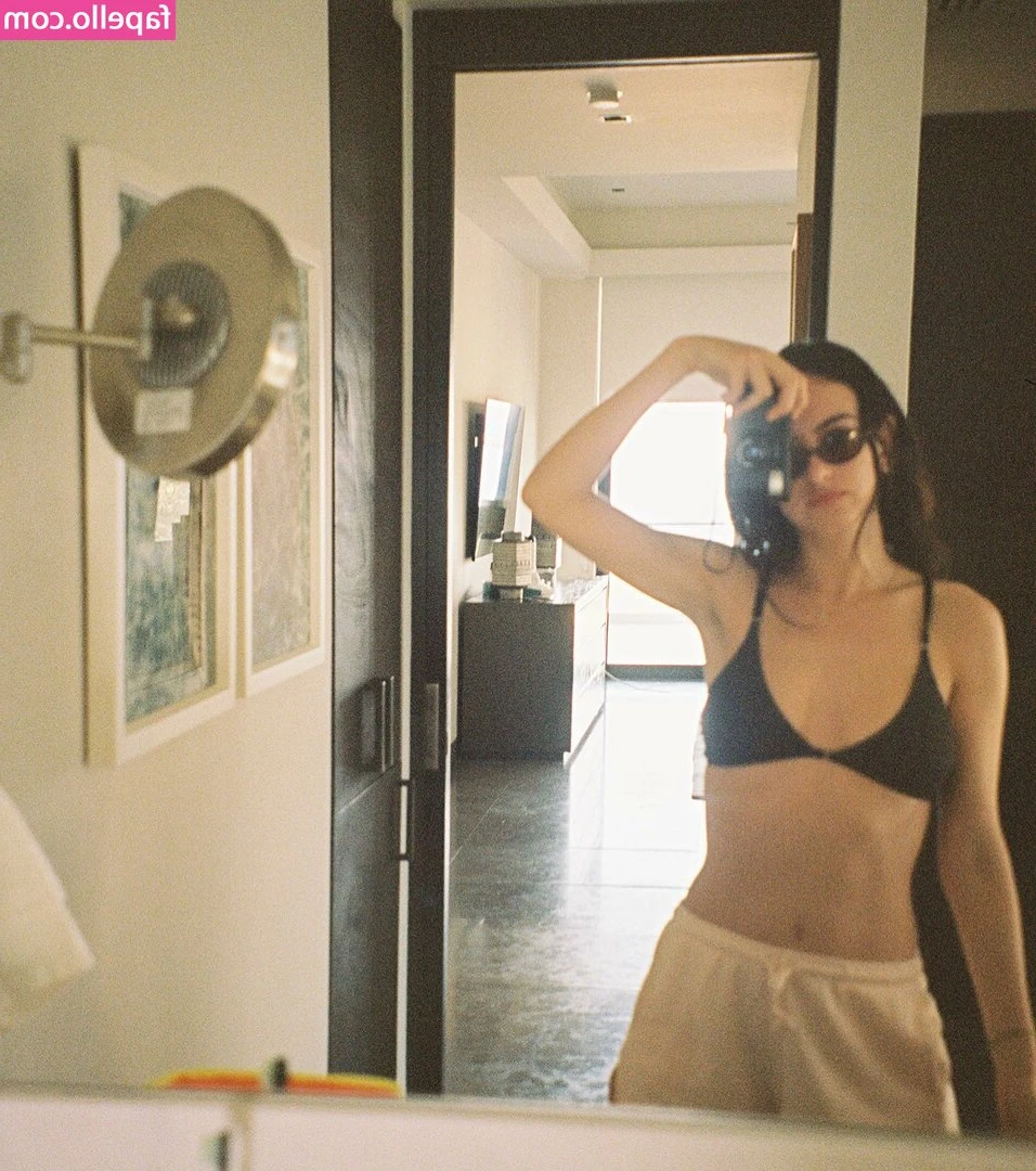 Cazzie David [ cazzie-david ] - Come spend my day off with me 😏