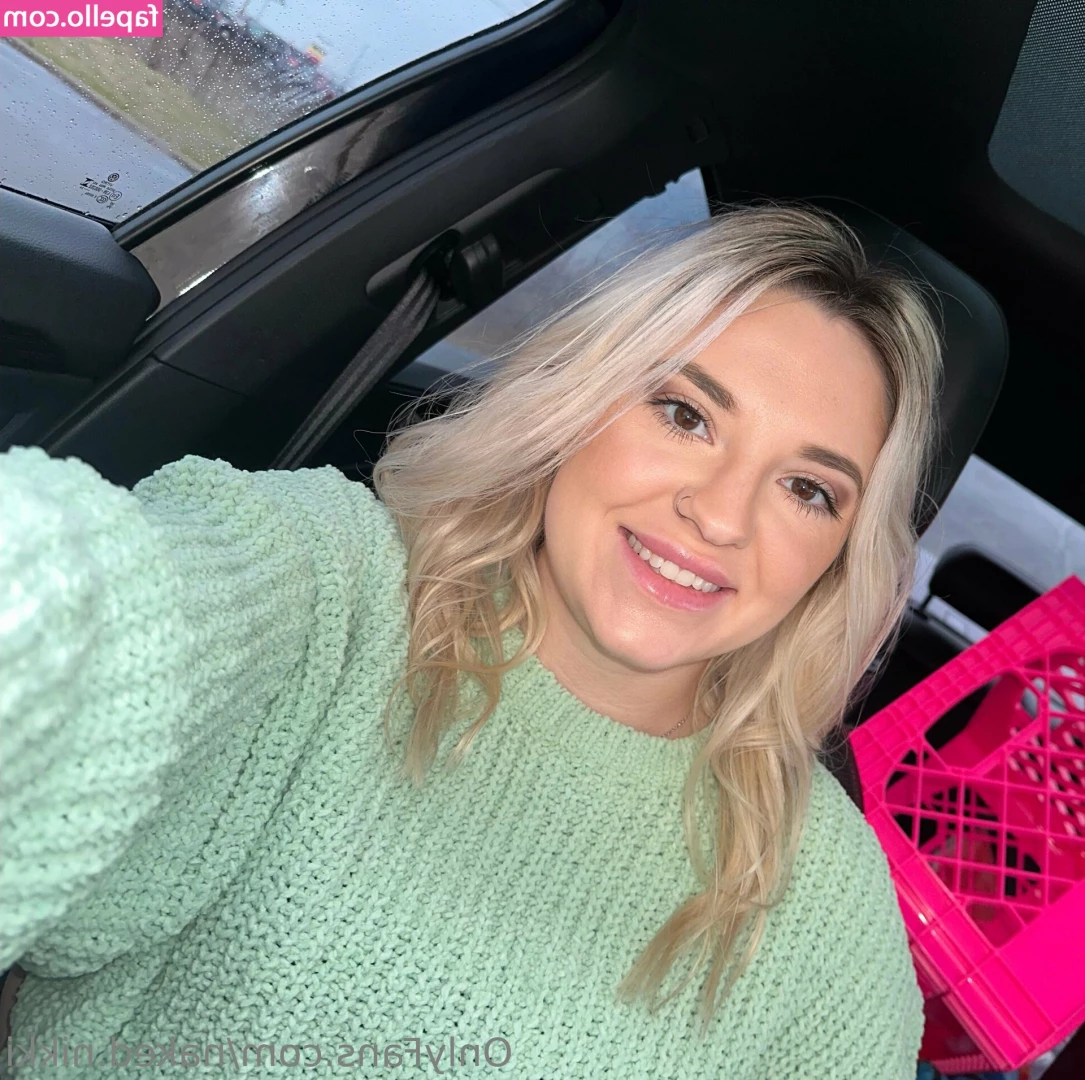 naked.nikki [ naked-nikki ] - Lacey number xxx