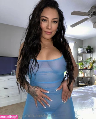 baddybina - Happy Friday  Who what s to see me hard