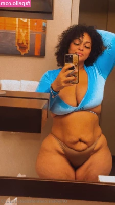 lolabooty111122 - I just wanna dance on you ssllooww
